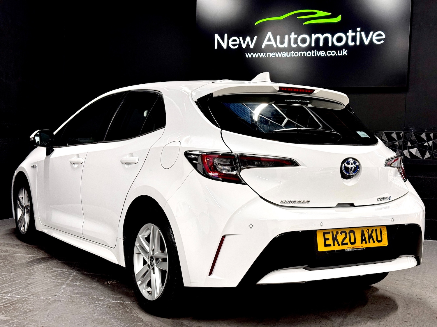 Used Toyota Corolla for sale - 77762498: Photo 4