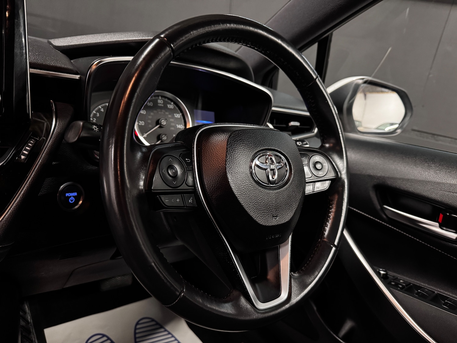 Used Toyota Corolla for sale - 77762498: Photo 8