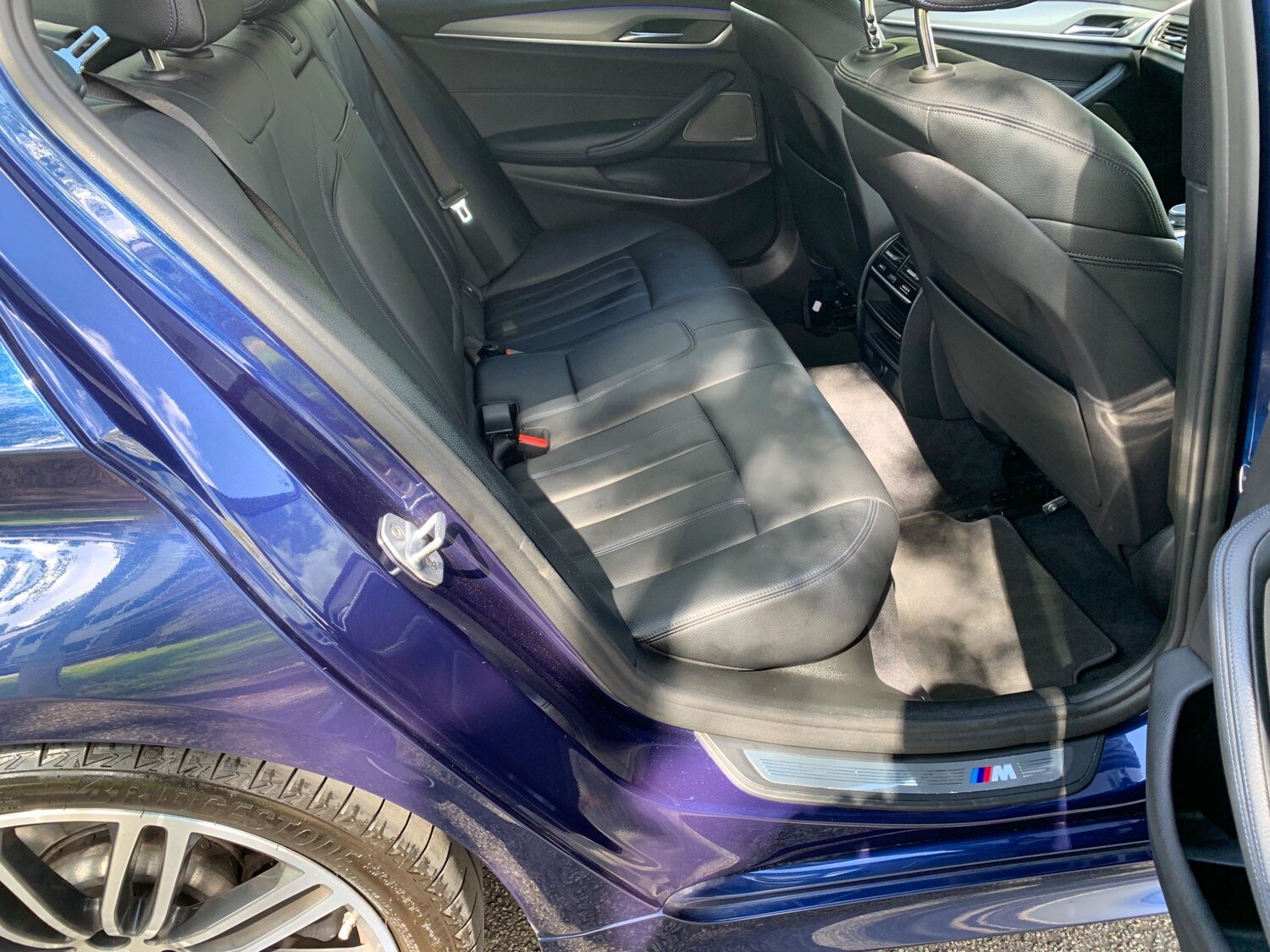 Used Tesla Model 3 2020 for sale - 77927927: Photo 11