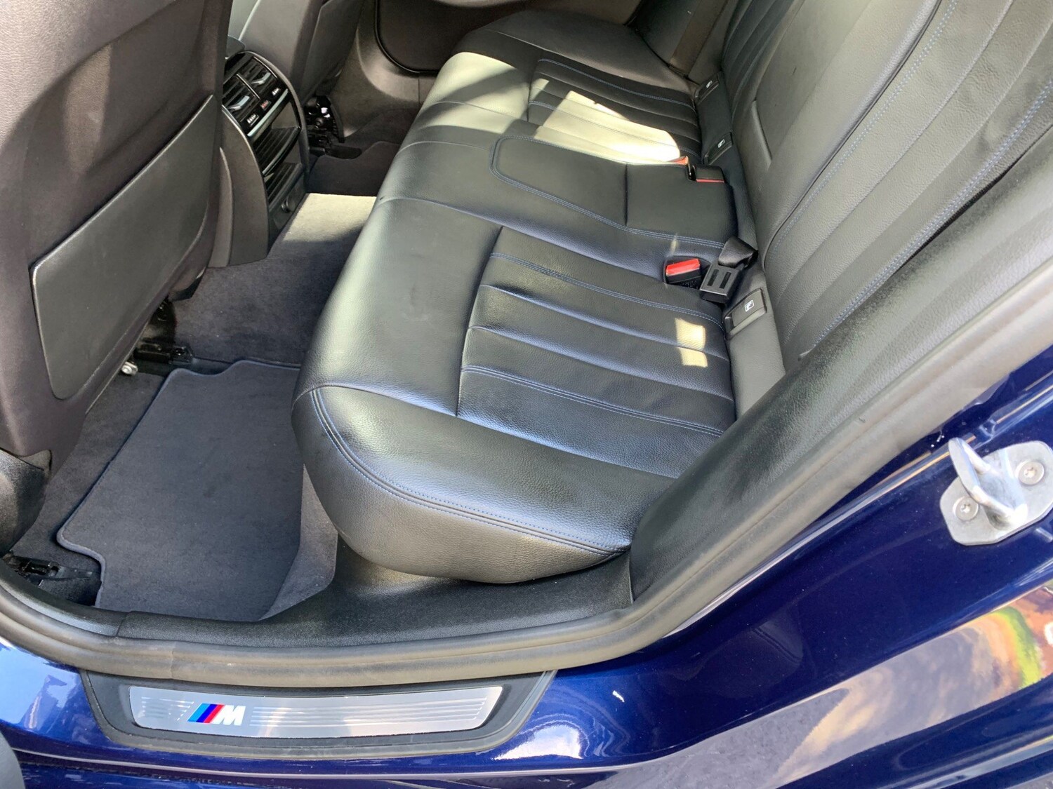 Used Tesla Model 3 2020 for sale - 77927927: Photo 16