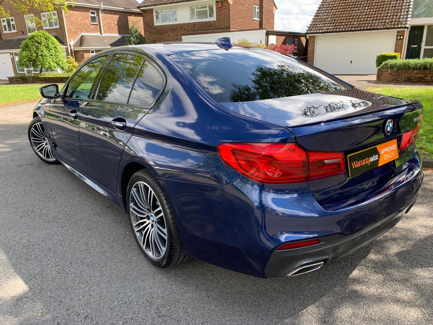 Used Tesla Model 3 2020 for sale - 77927927: Photo 5