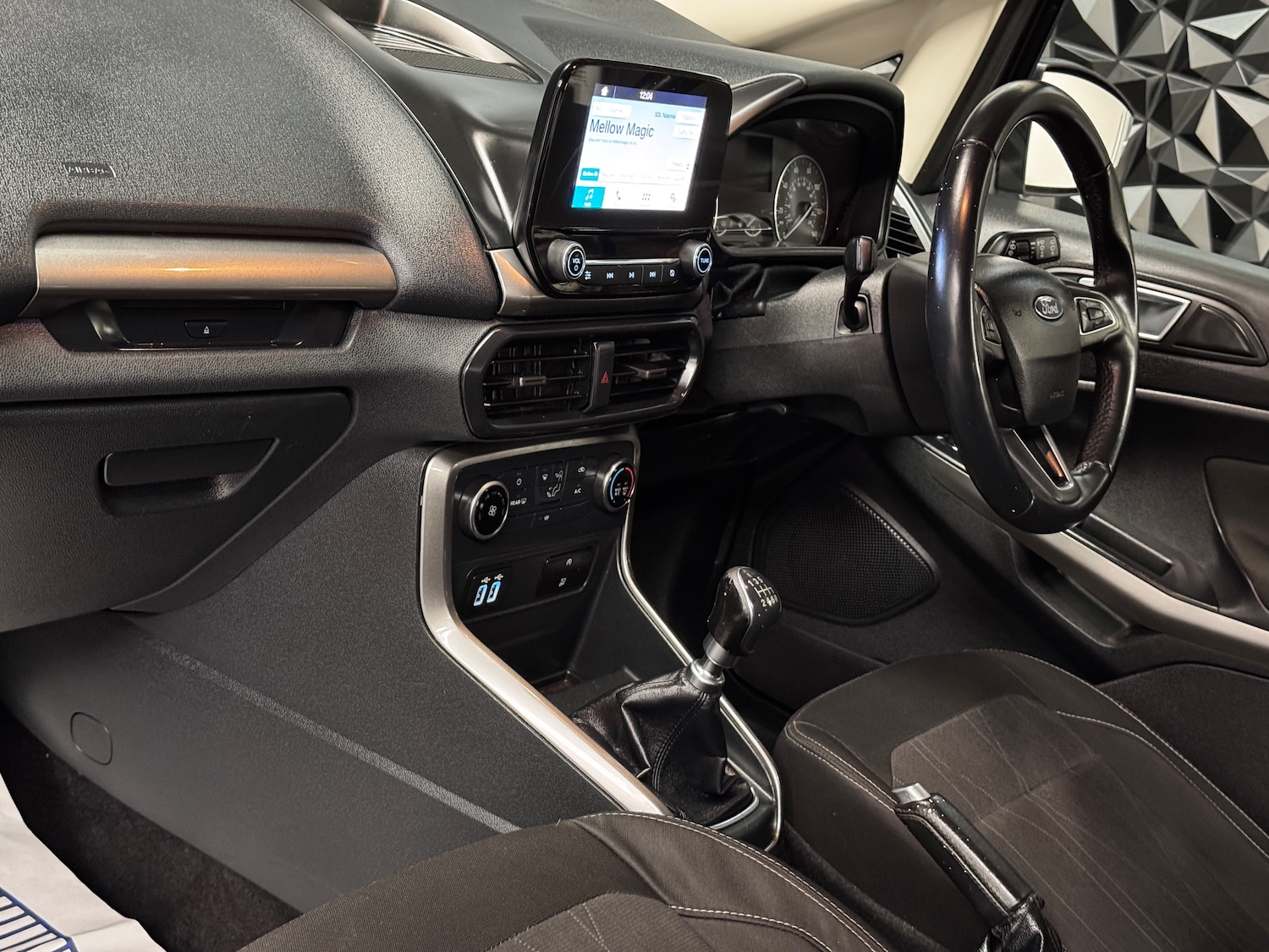 Used Ford Ecosport 2018 for sale - 77762600: Photo 2