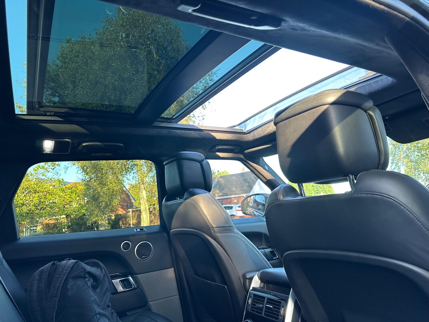 Used Land Rover Range Rover Sport 2018 for sale - 77927887: Photo 15