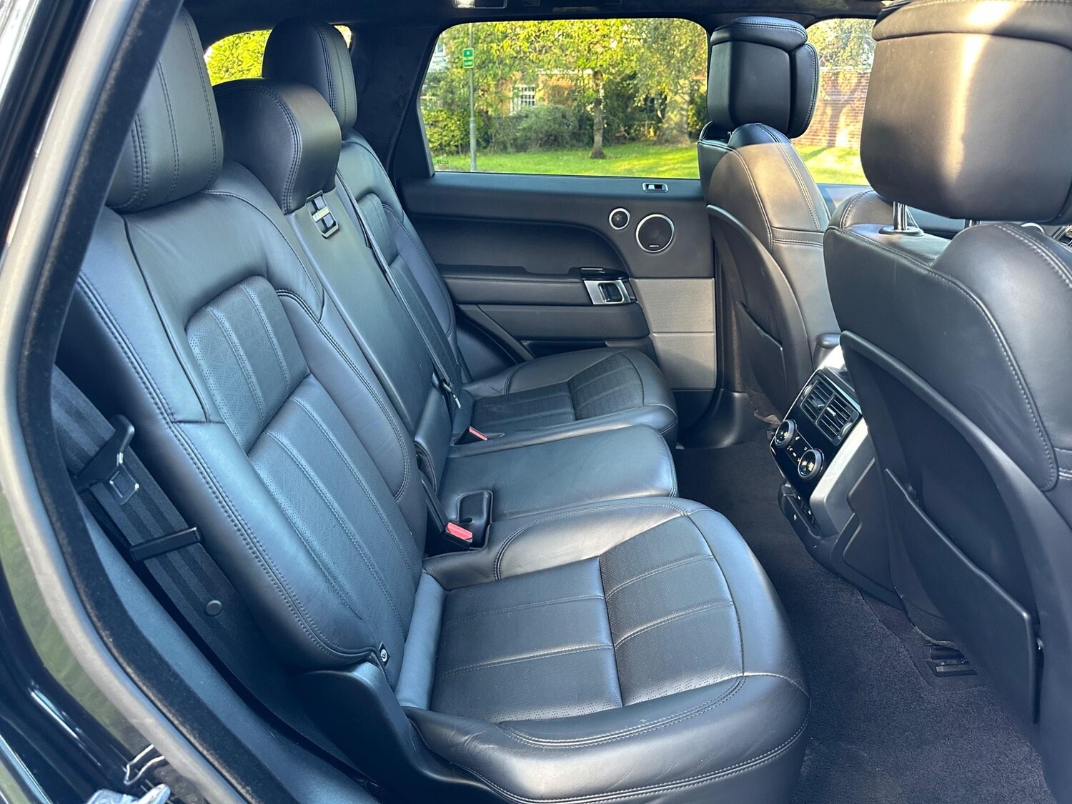 Used Land Rover Range Rover Sport 2018 for sale - 77927887: Photo 17