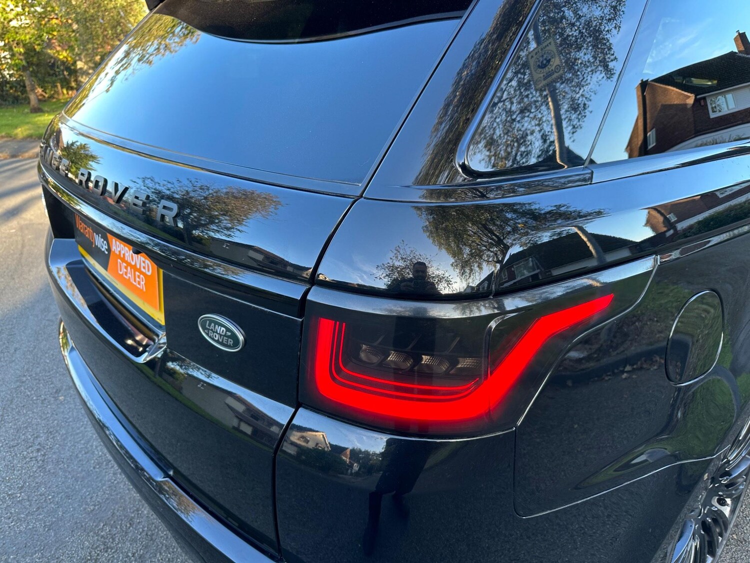 Used Land Rover Range Rover Sport 2018 for sale - 77927887: Photo 9