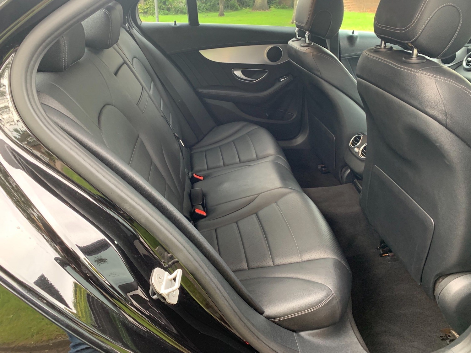 Used Mercedes-Benz C Class 2015 for sale - 77927878: Photo 18