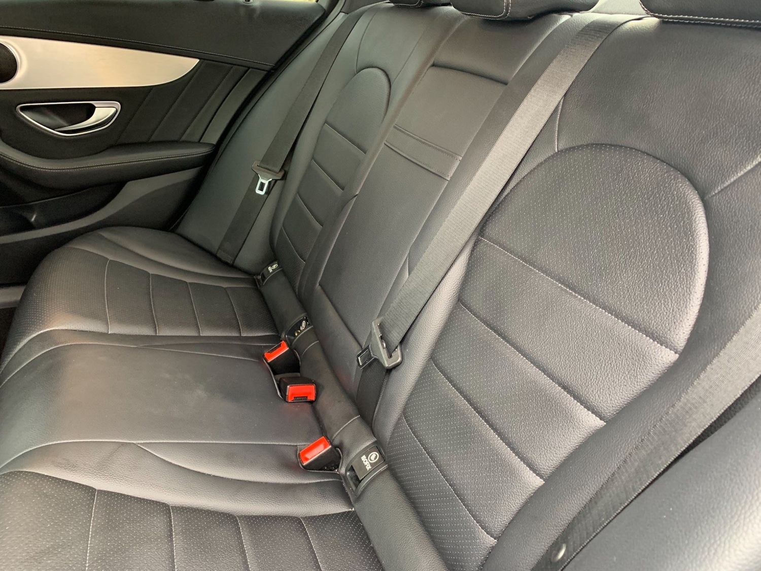 Used Mercedes-Benz C Class 2015 for sale - 77927878: Photo 23