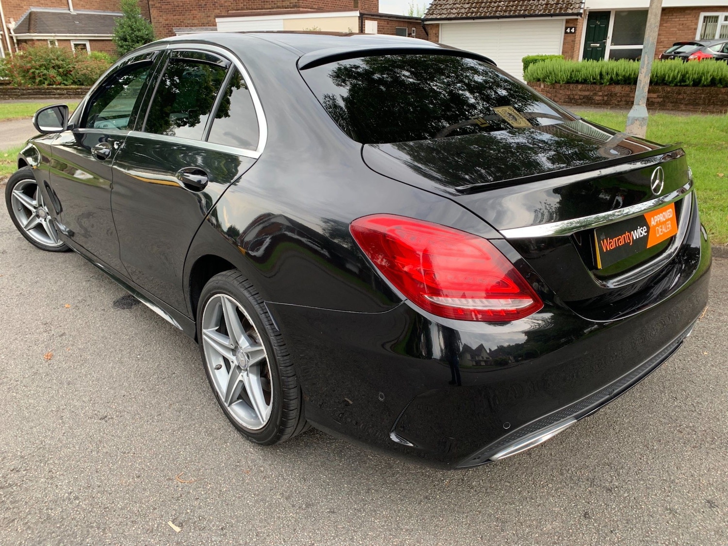 Used Mercedes-Benz C Class 2015 for sale - 77927878: Photo 9