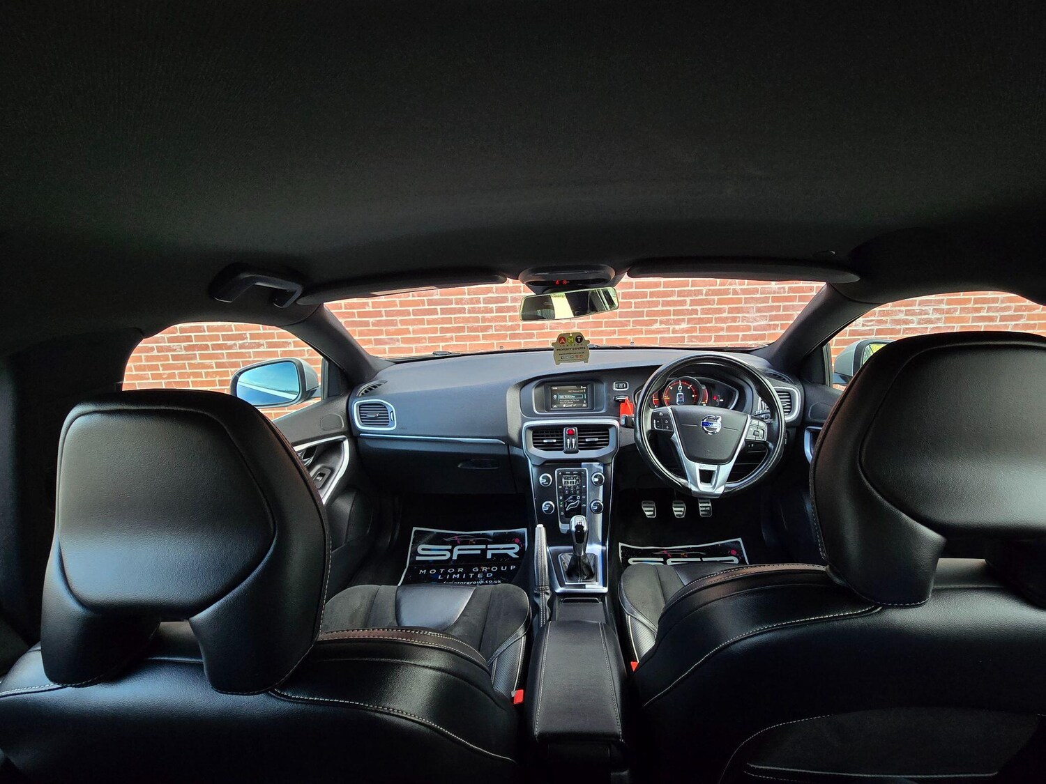 Used Volvo V40 2016 for sale - 77850540: Photo 10