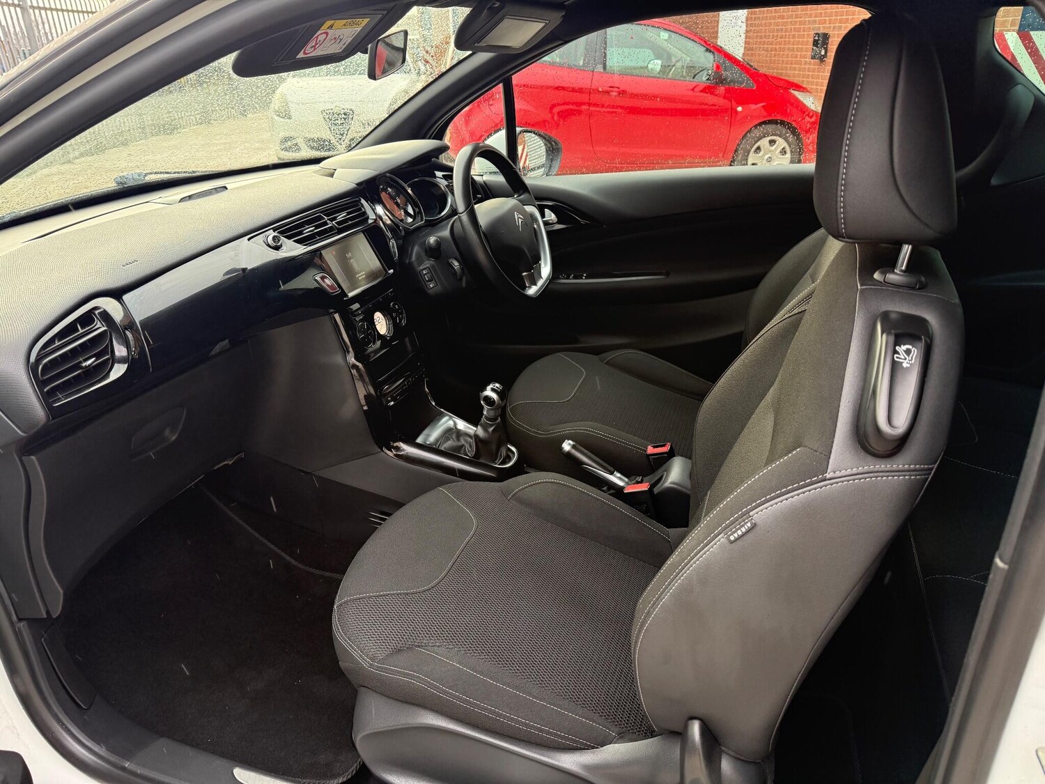 Used DS Automobiles DS 3 2015 for sale - 77762500: Photo 12