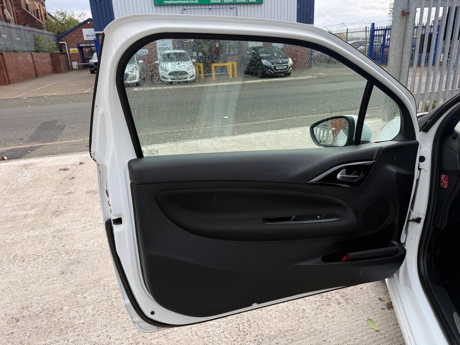 Used DS Automobiles DS 3 2015 for sale - 77762500: Photo 15