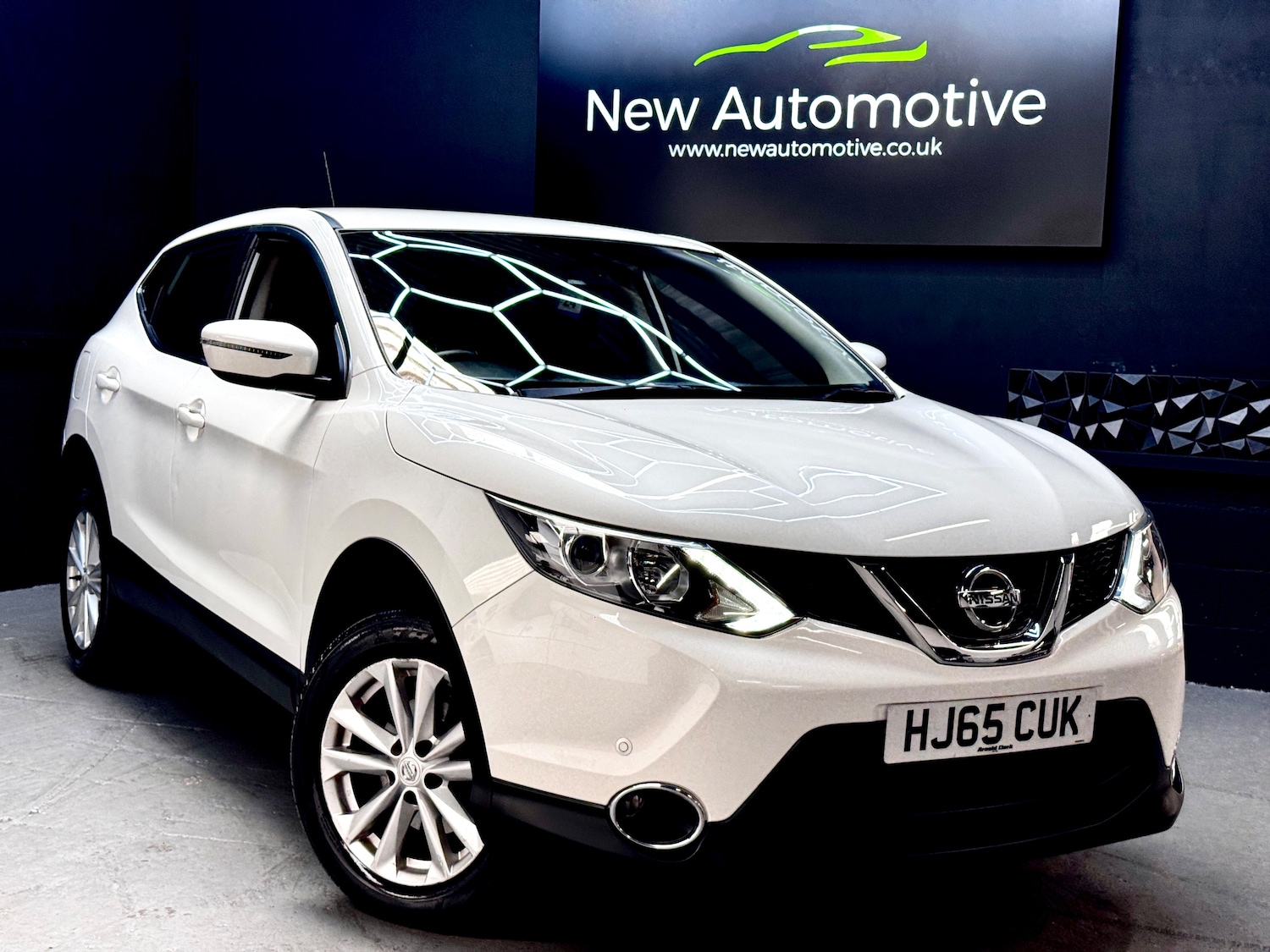 Used Nissan Qashqai 2015 for sale - 77762485: Photo 10