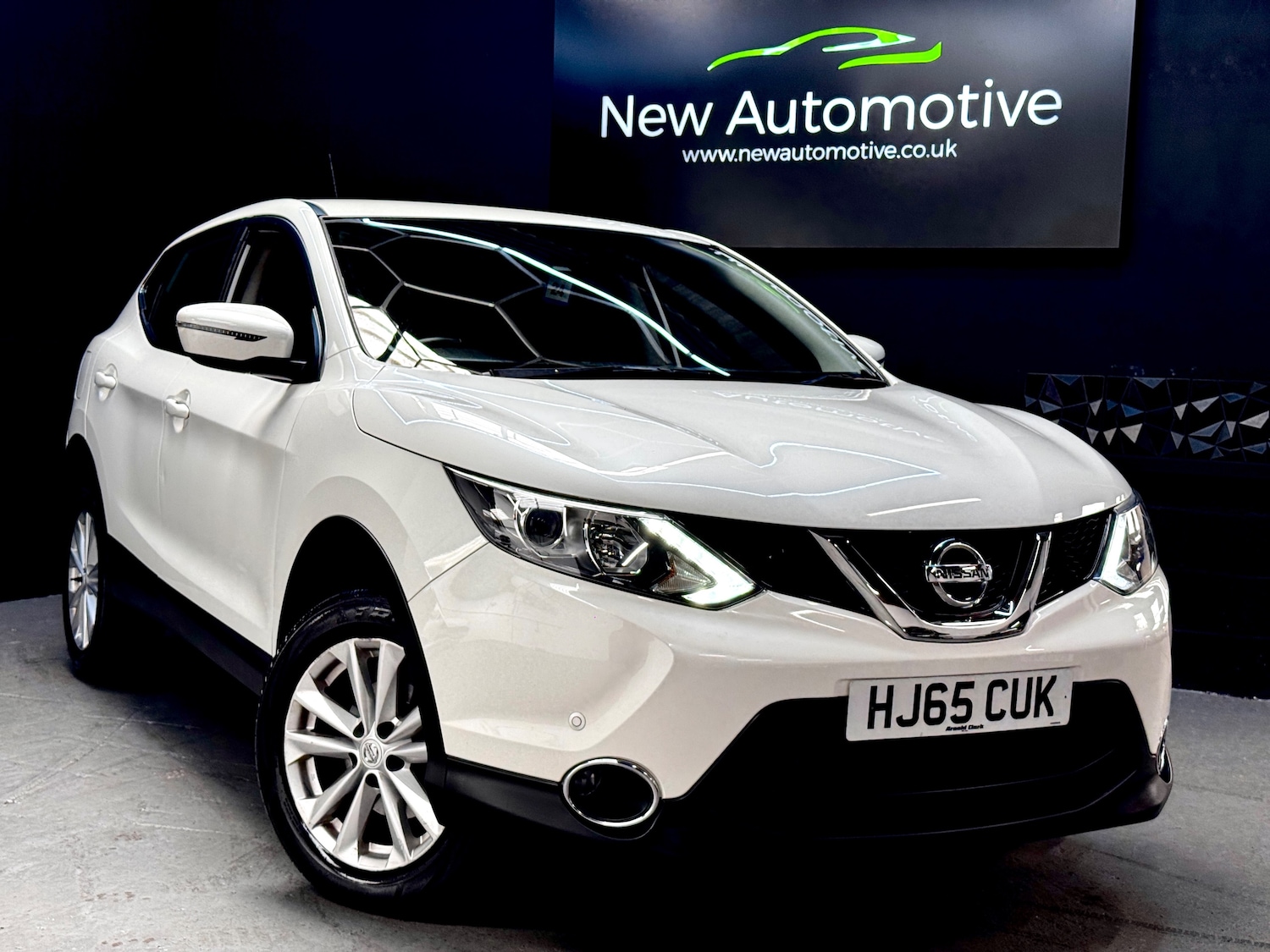 Used Nissan Qashqai 2015 for sale - 77762485: Photo 5