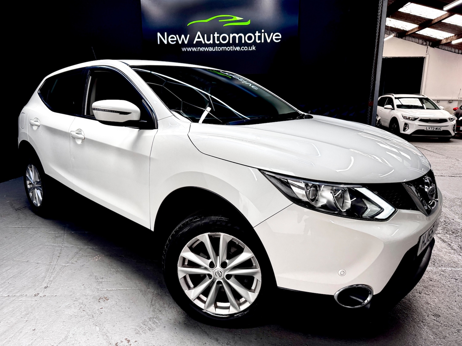 Used Nissan Qashqai 2015 for sale - 77762485: Photo 8