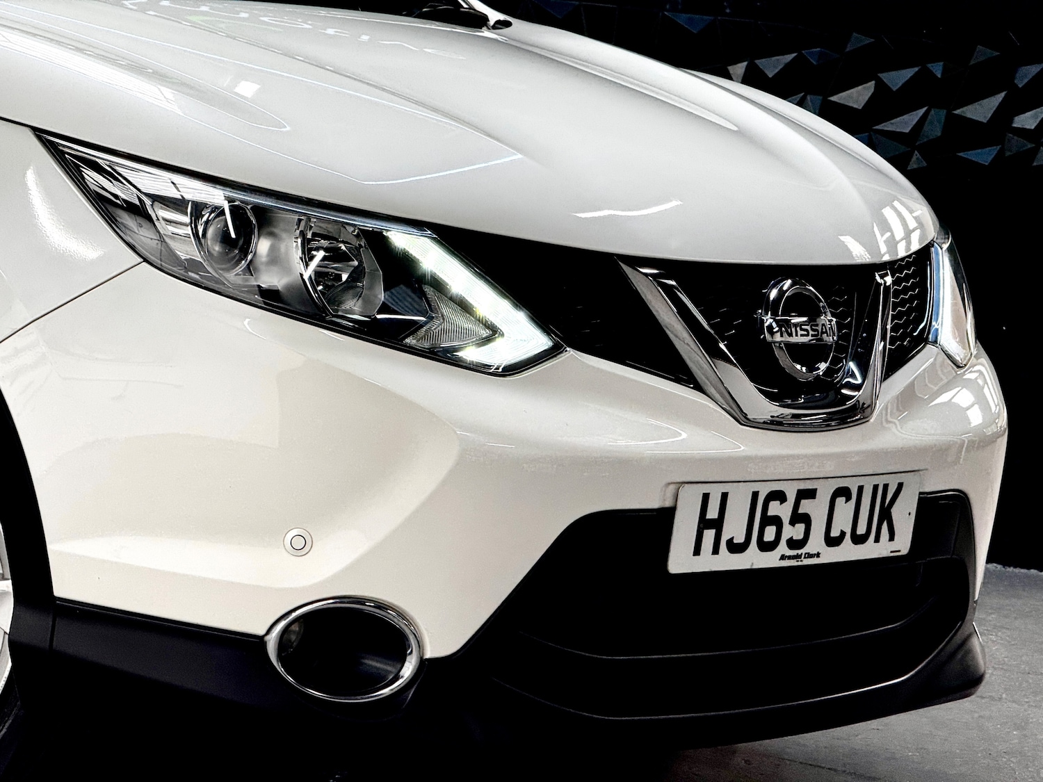 Used Nissan Qashqai 2015 for sale - 77762485: Photo 9