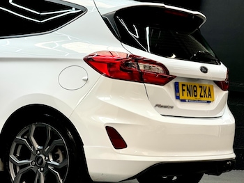 Used Ford Fiesta 2018 for sale - 77762561: Photo