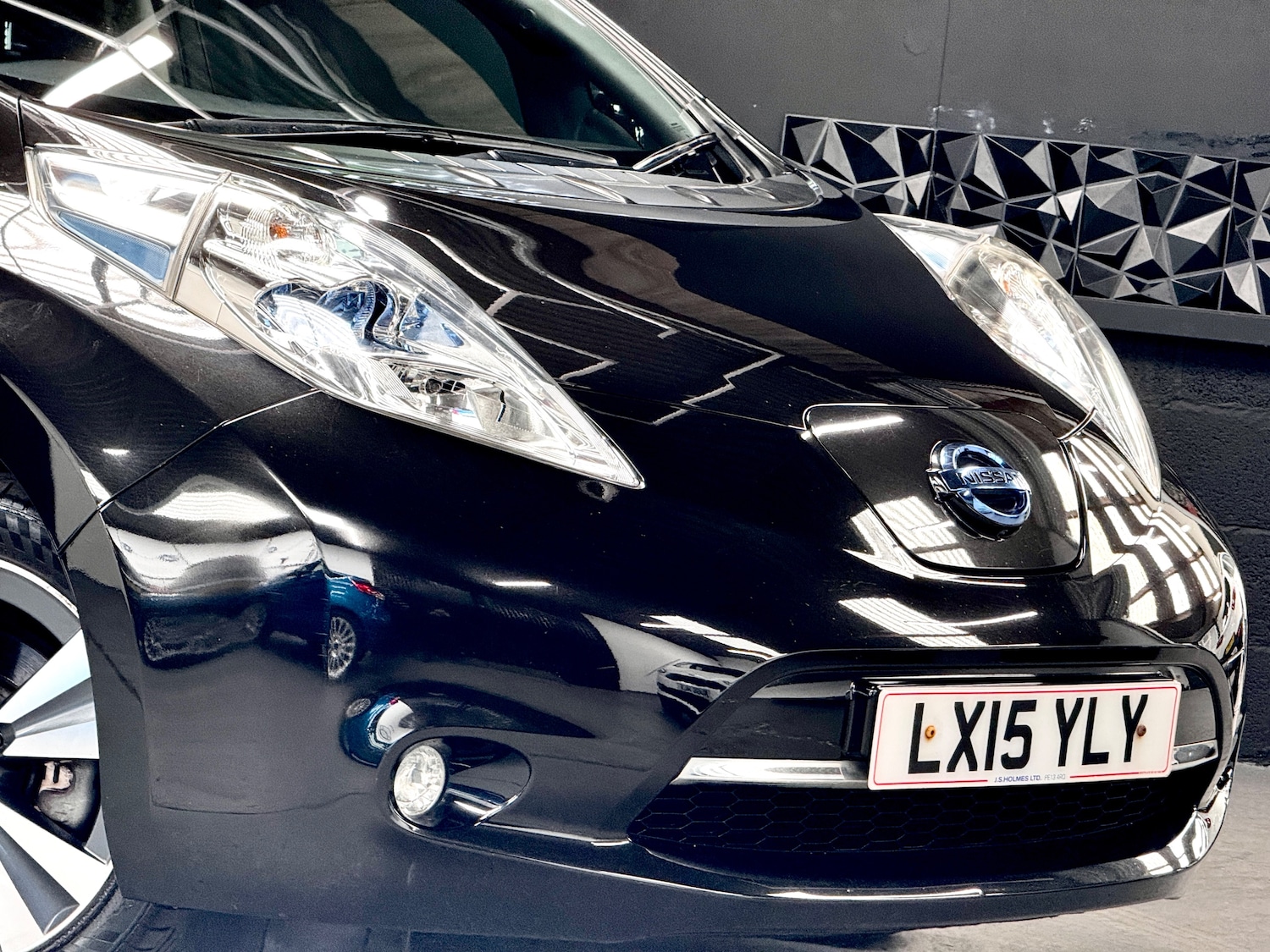 Used Nissan Leaf 2015 for sale - 77762475: Photo 12