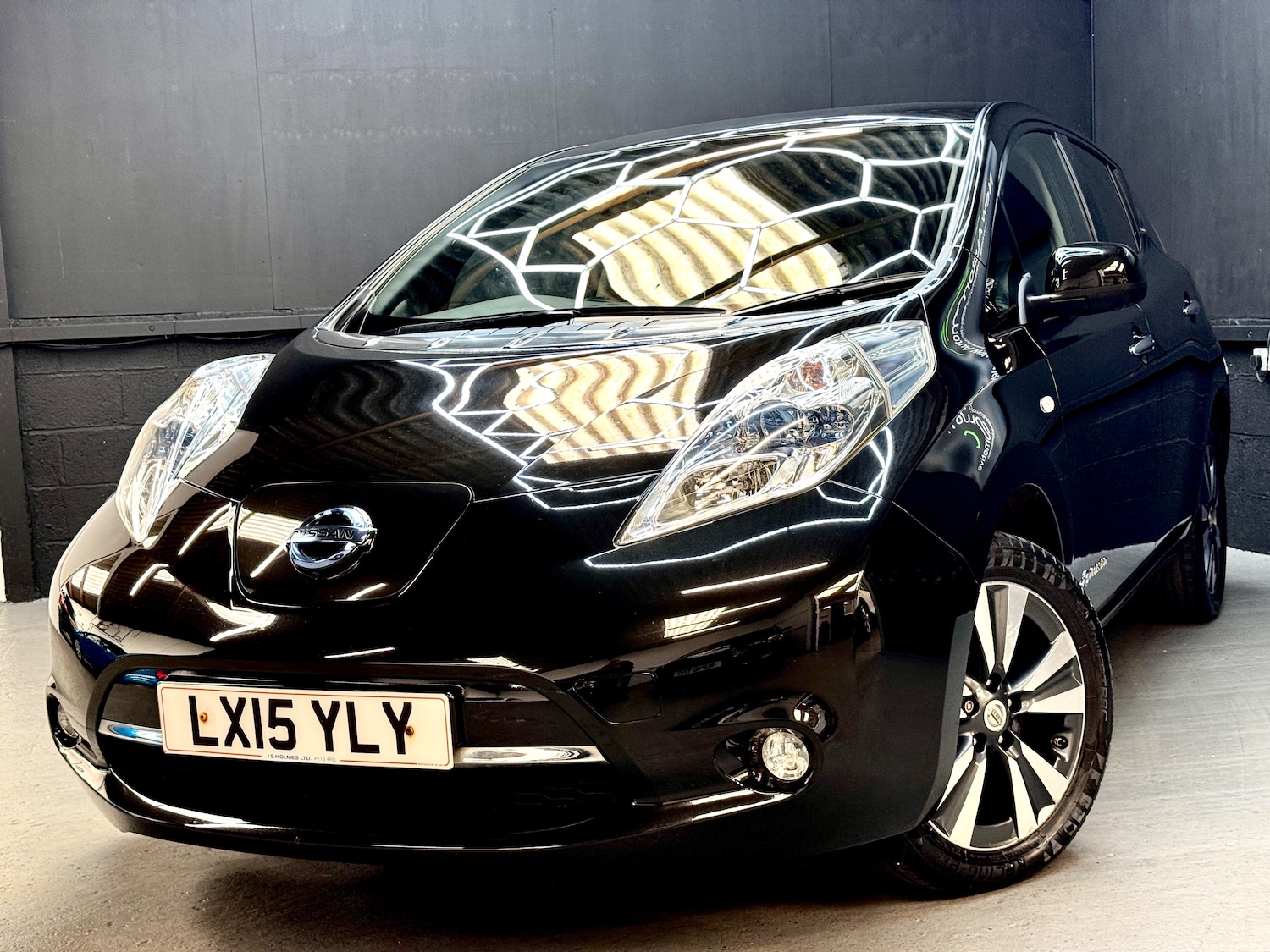 Used Nissan Leaf 2015 for sale - 77762475: Photo 17