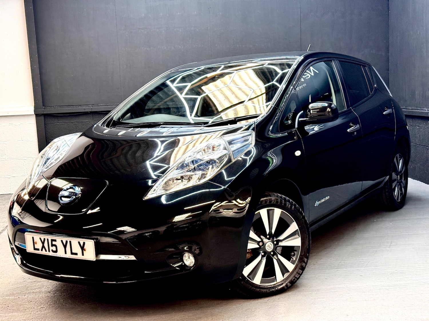 Used Nissan Leaf 2015 for sale - 77762475: Photo 18