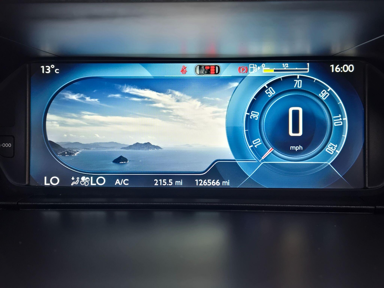 Used Citroen C4 Picasso 2015 for sale - 77850541: Photo 15