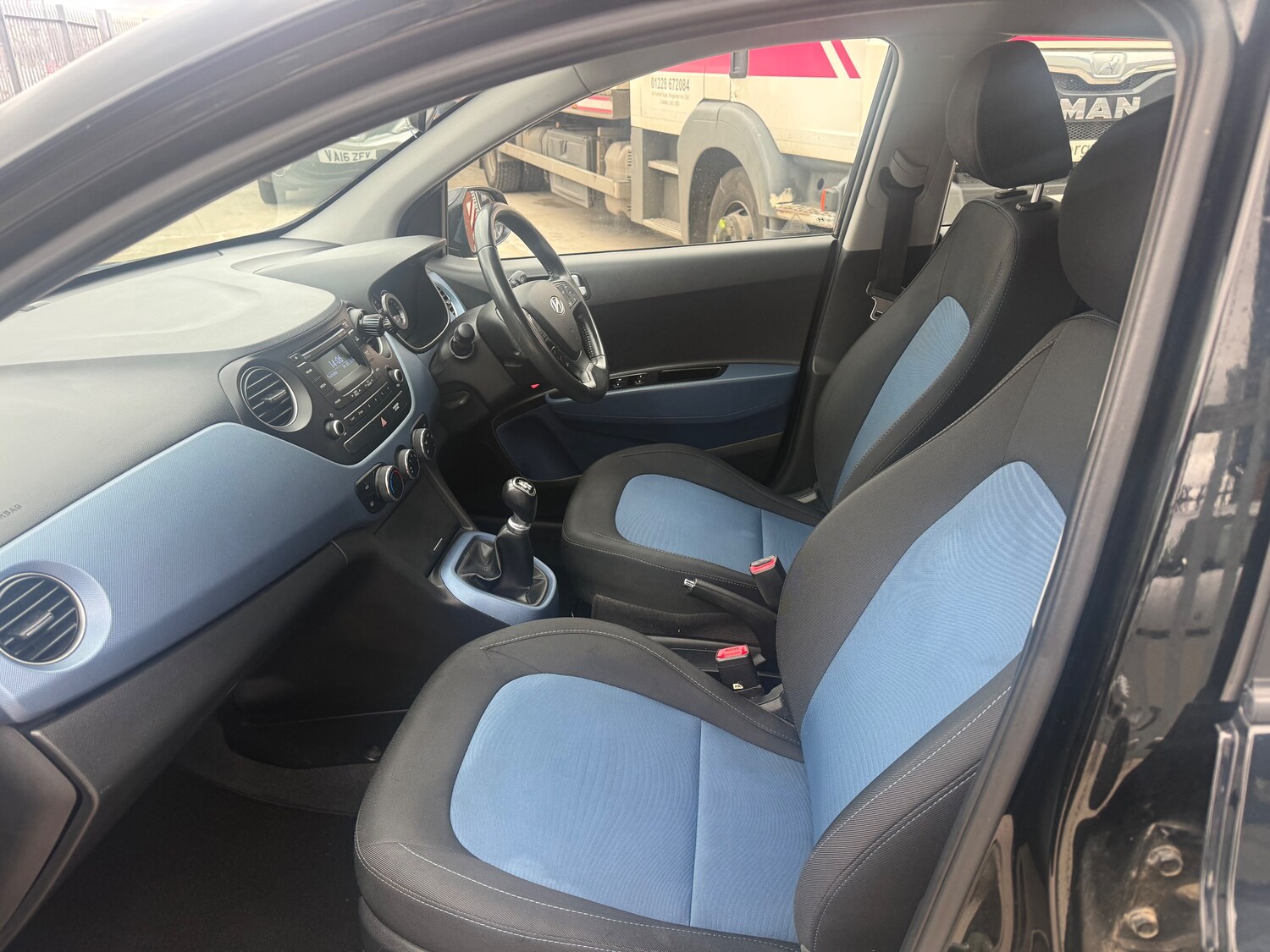 Used Hyundai i10 2016 for sale - 77762495: Photo 12