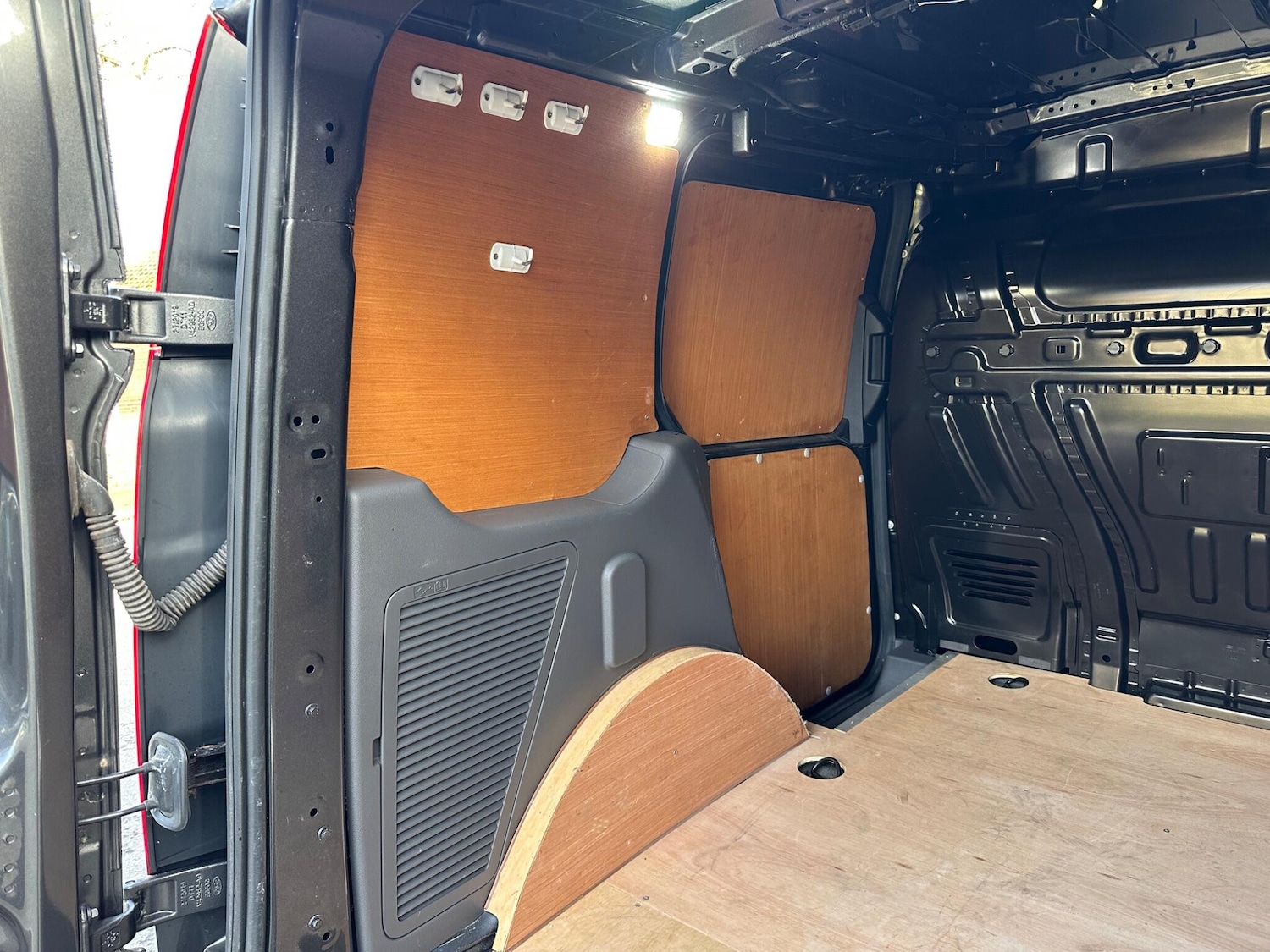 Used Ford Transit Connect 2021 for sale - 77927744: Photo 25