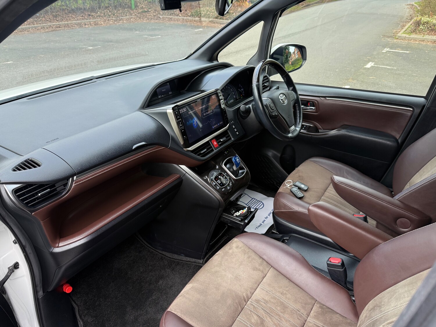 Used Toyota Noah 2025 for sale - 78029223: Photo 21