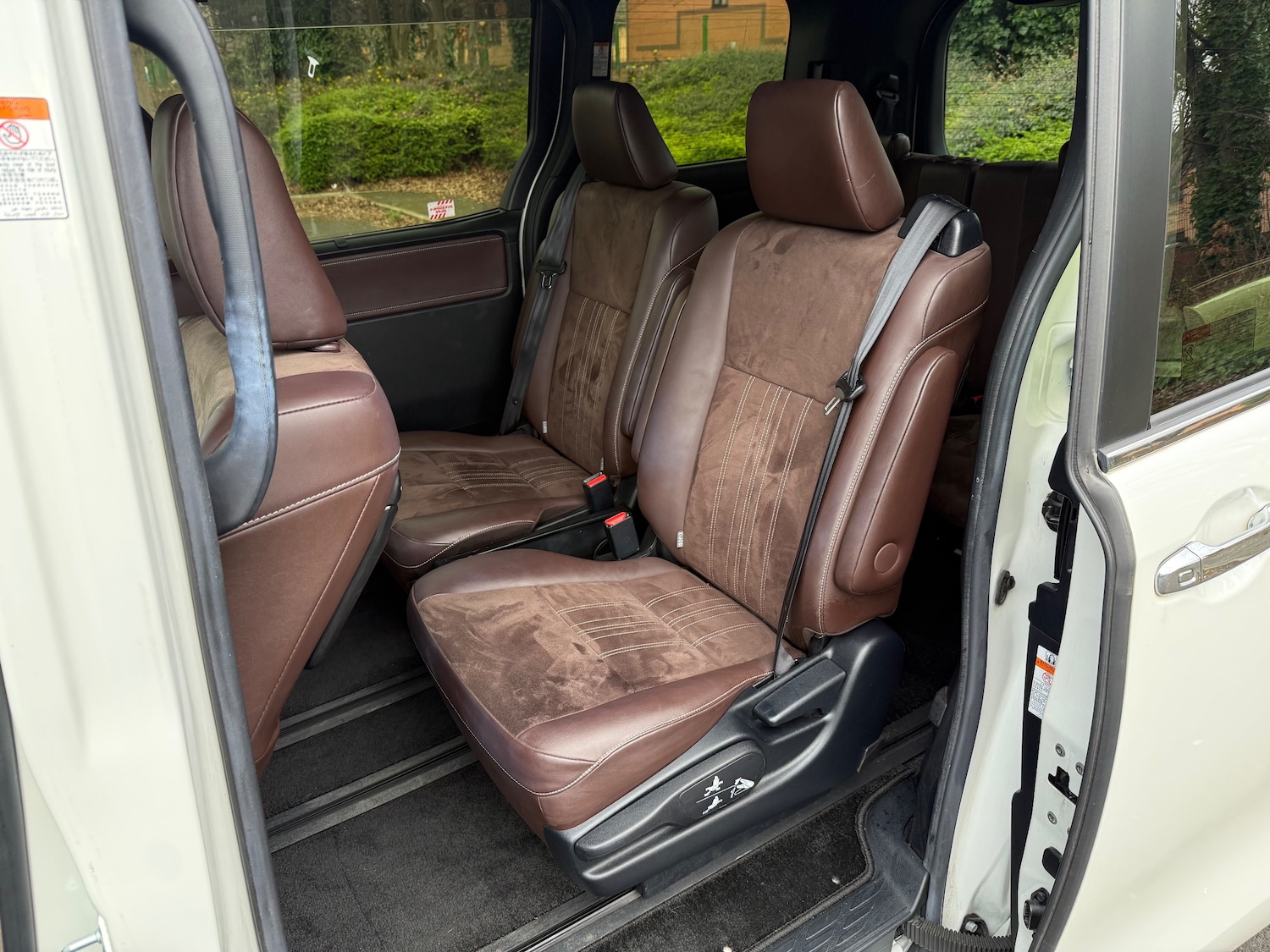 Used Toyota Noah 2025 for sale - 78029223: Photo 8