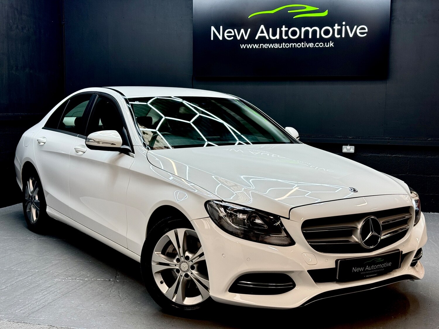 Used Mercedes-Benz C Class 2017 for sale - 77762507: Photo 8