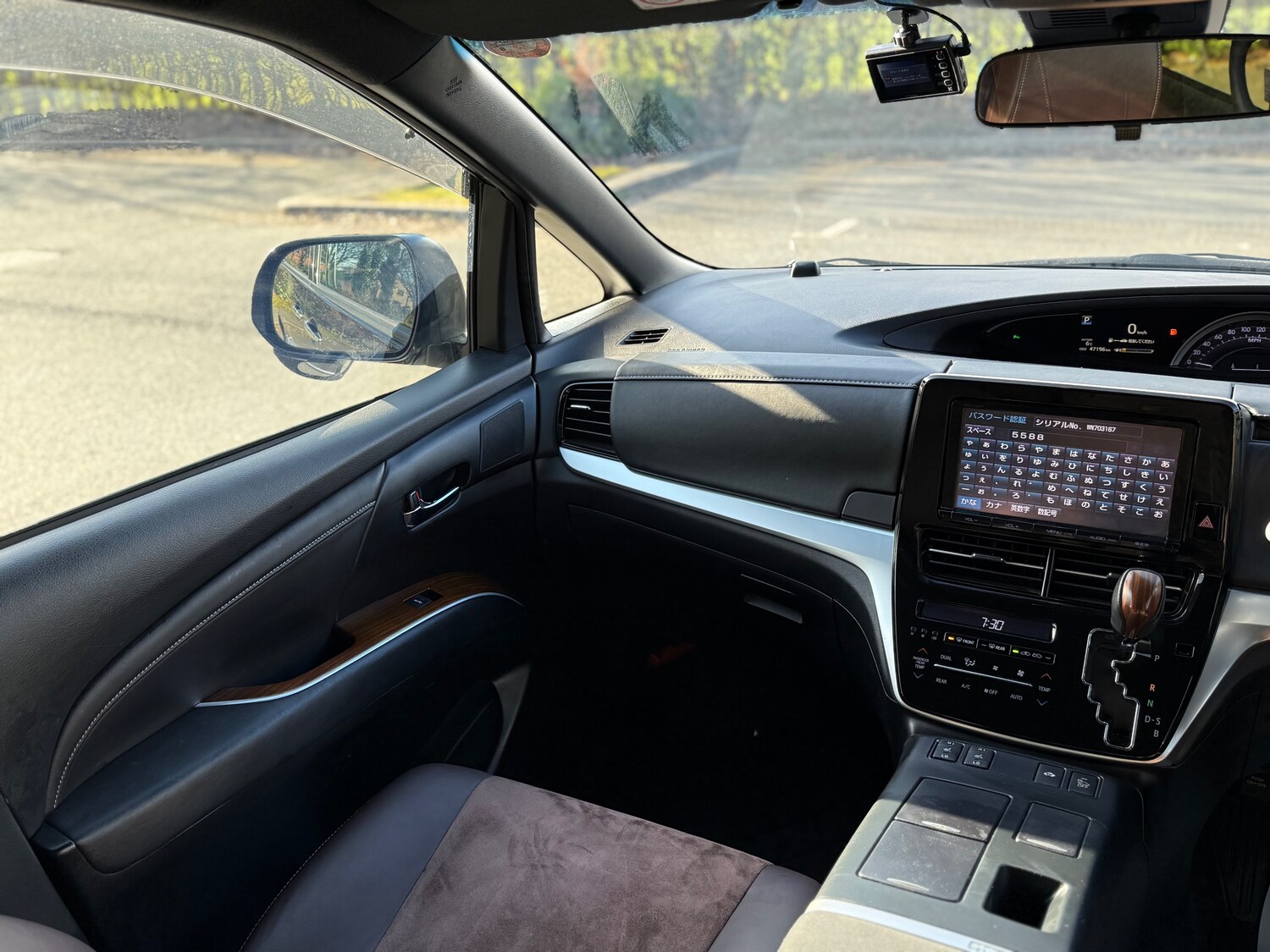 Used Toyota Estima 2024 for sale - 77966436: Photo 8