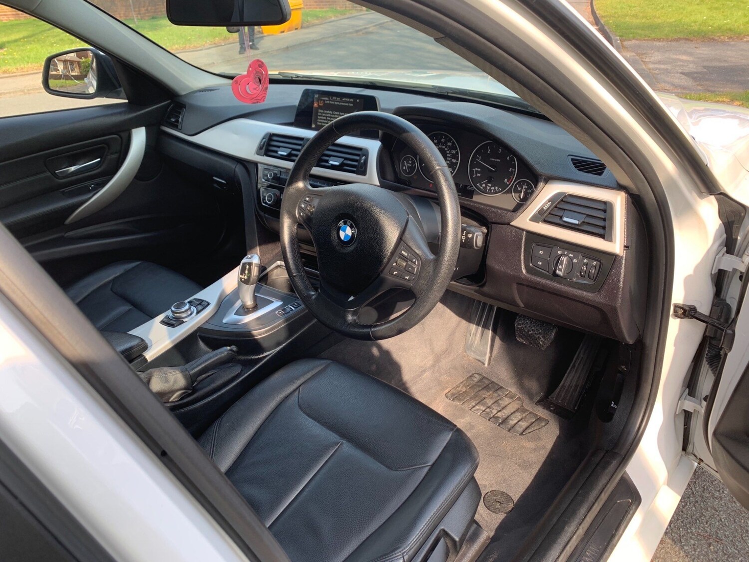 Used BMW 3 Series for sale - 77927870: Photo 19