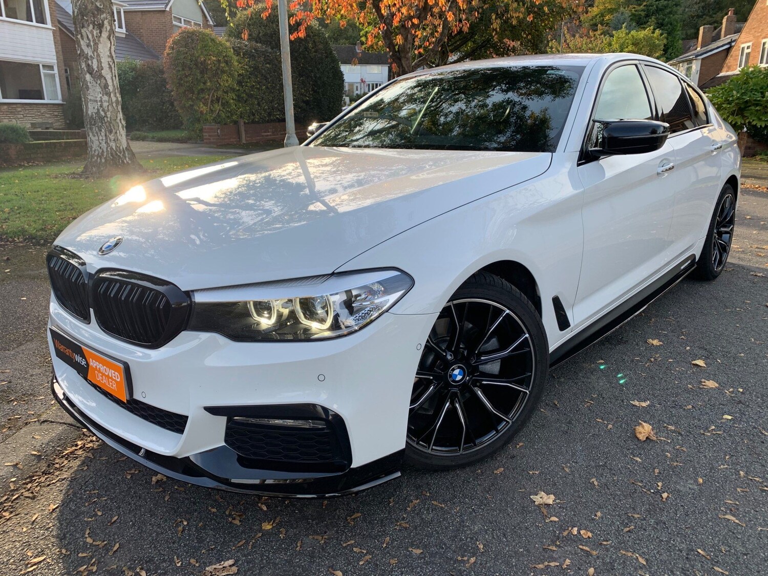 Used BMW 5 Series 2018 for sale - 77927950: Photo 2
