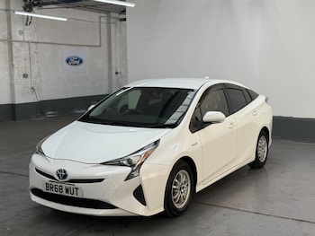 Used Toyota Prius 2019 for sale - 79014422: Photo