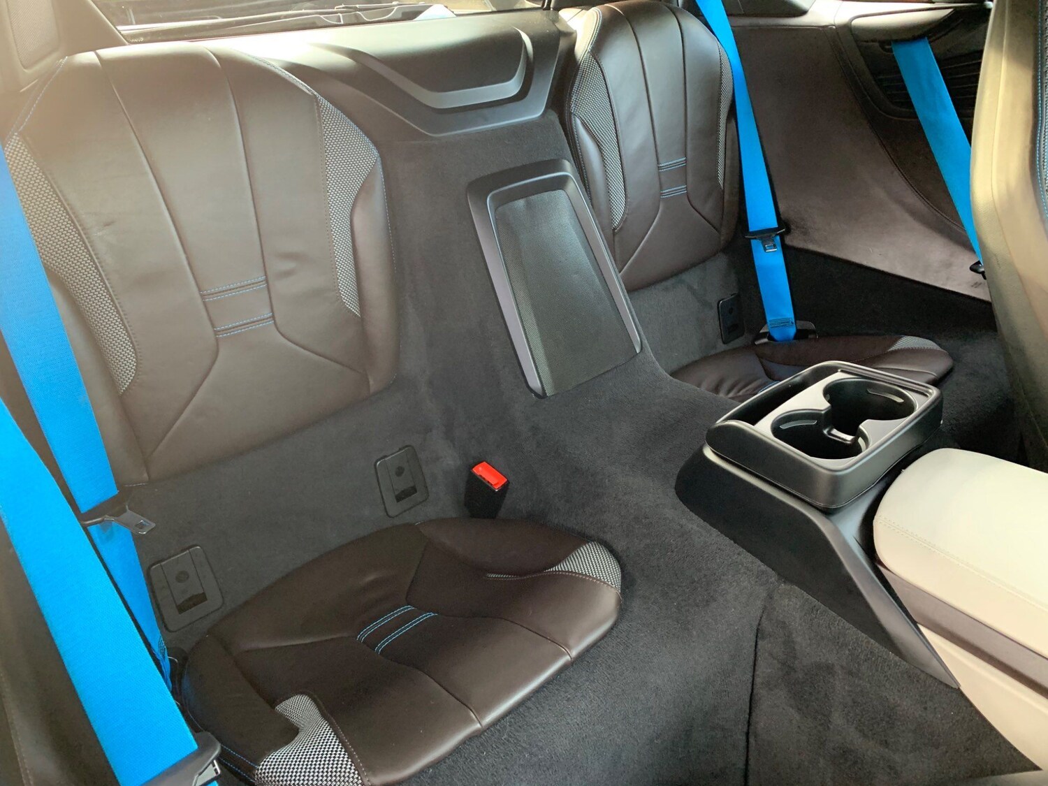 Used BMW i8 for sale - 77927965: Photo 14