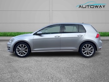 Used Volkswagen Golf 2015 for sale - 78620324: Photo