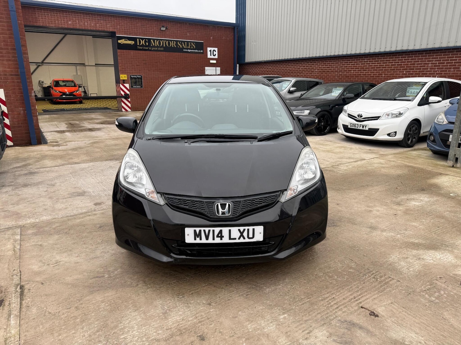 Used Honda Jazz 2014 for sale - 77762438: Photo 12