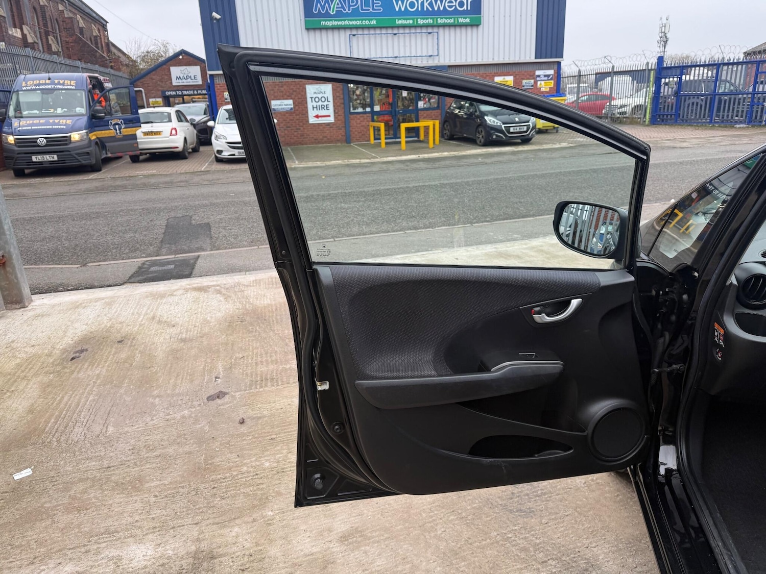 Used Honda Jazz 2014 for sale - 77762438: Photo 13