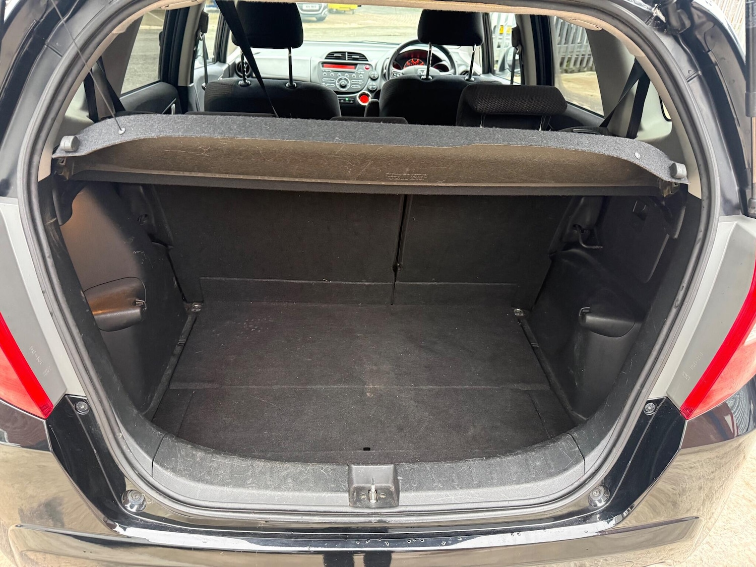 Used Honda Jazz 2014 for sale - 77762438: Photo 20