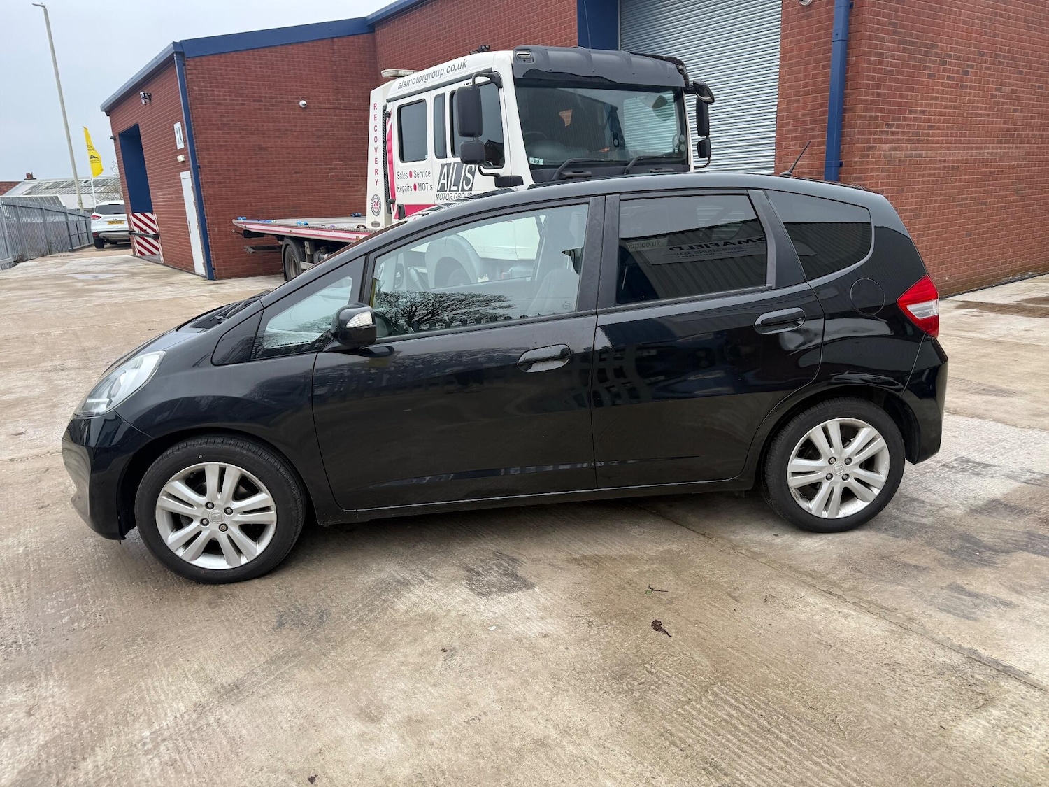 Used Honda Jazz 2014 for sale - 77762438: Photo 8