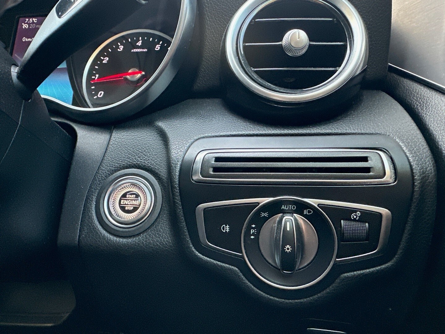 Used Mercedes-Benz C Class 2018 for sale - 78036901: Photo 15