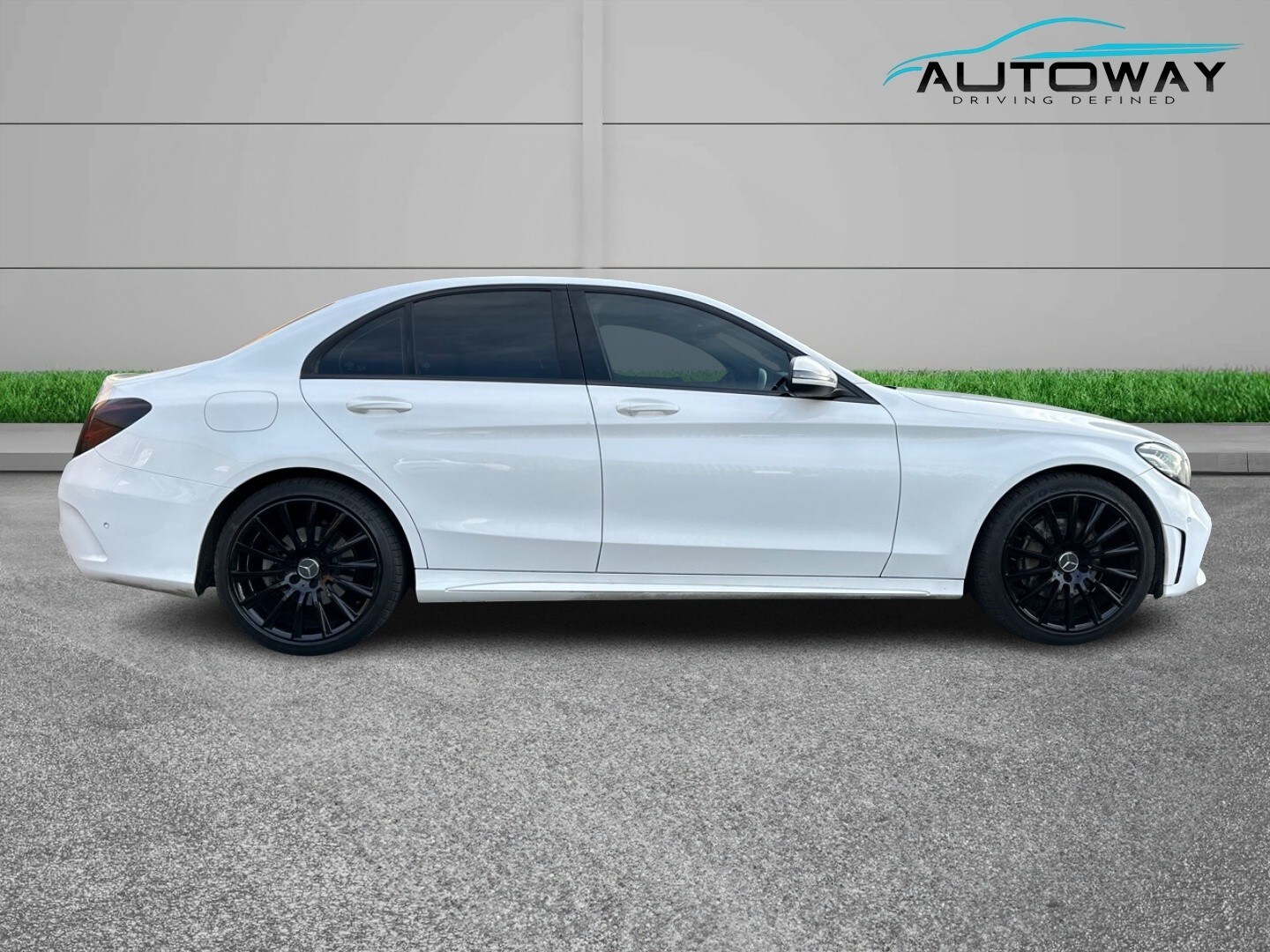 Used Mercedes-Benz C Class 2018 for sale - 78036901: Photo 8