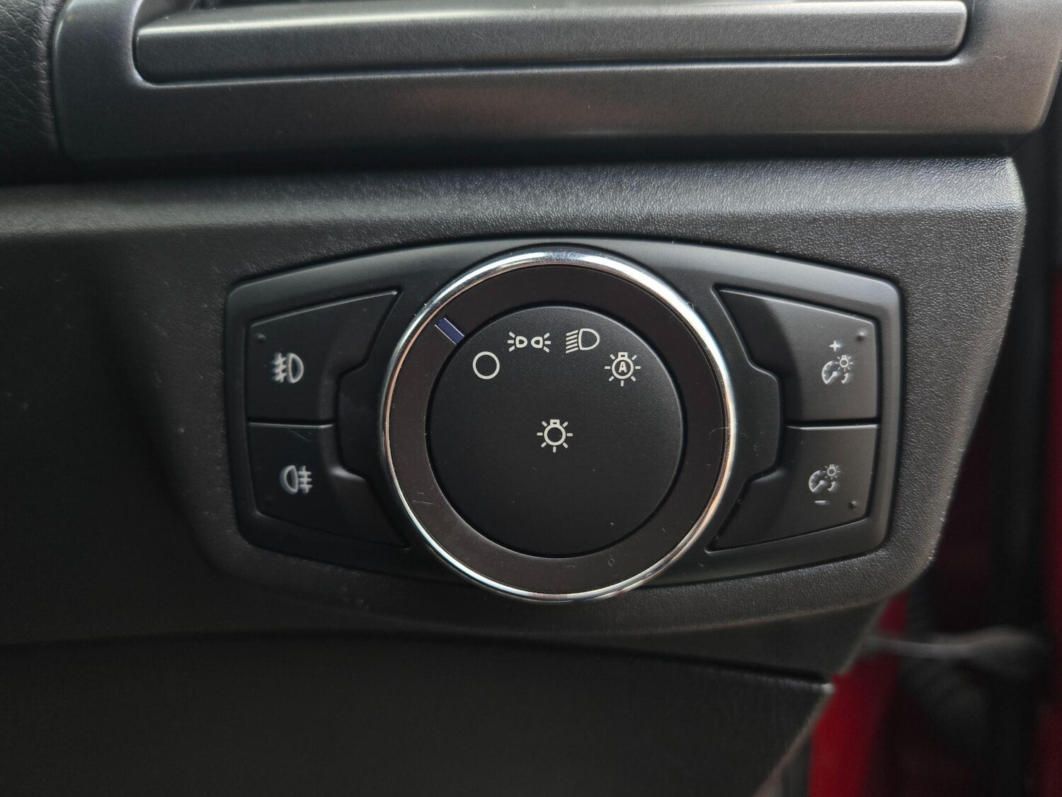 Used Ford Mondeo 2015 for sale - 77850543: Photo 22