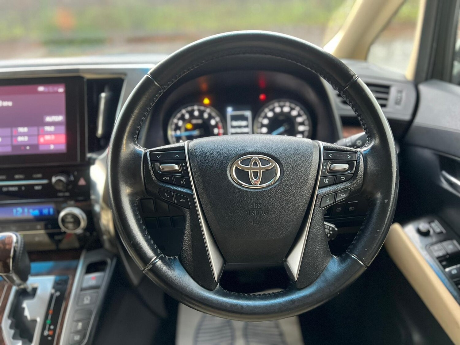 Used Toyota Vellfire 2026 for sale - 77966435: Photo 10