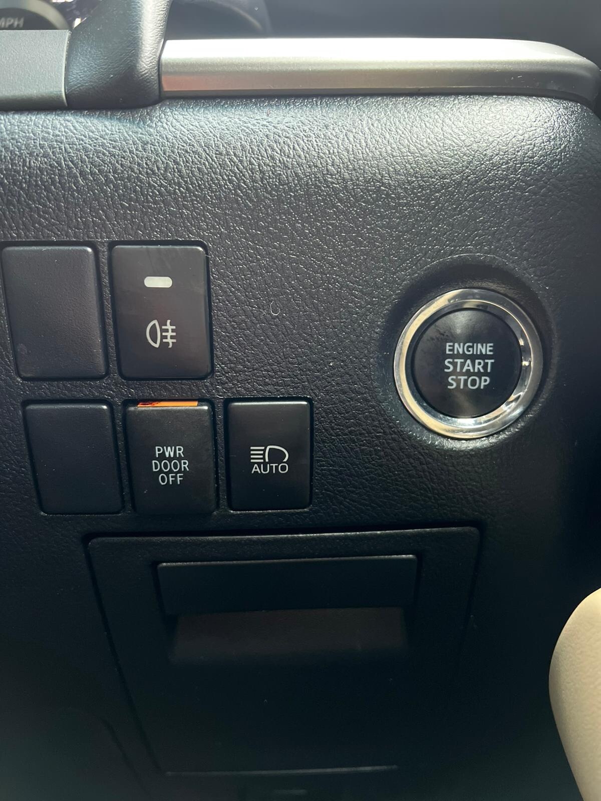 Used Toyota Vellfire 2026 for sale - 77966435: Photo 24