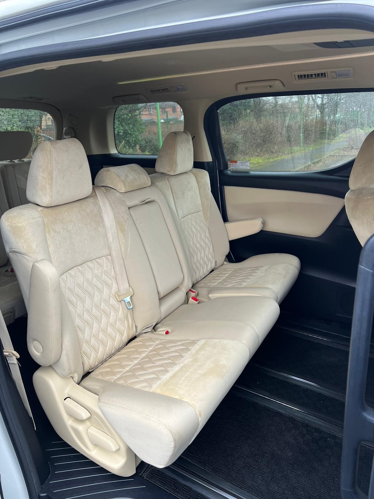 Used Toyota Vellfire 2026 for sale - 77966435: Photo 3