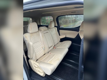 Used Toyota Vellfire 2018 for sale - 77966435: Photo