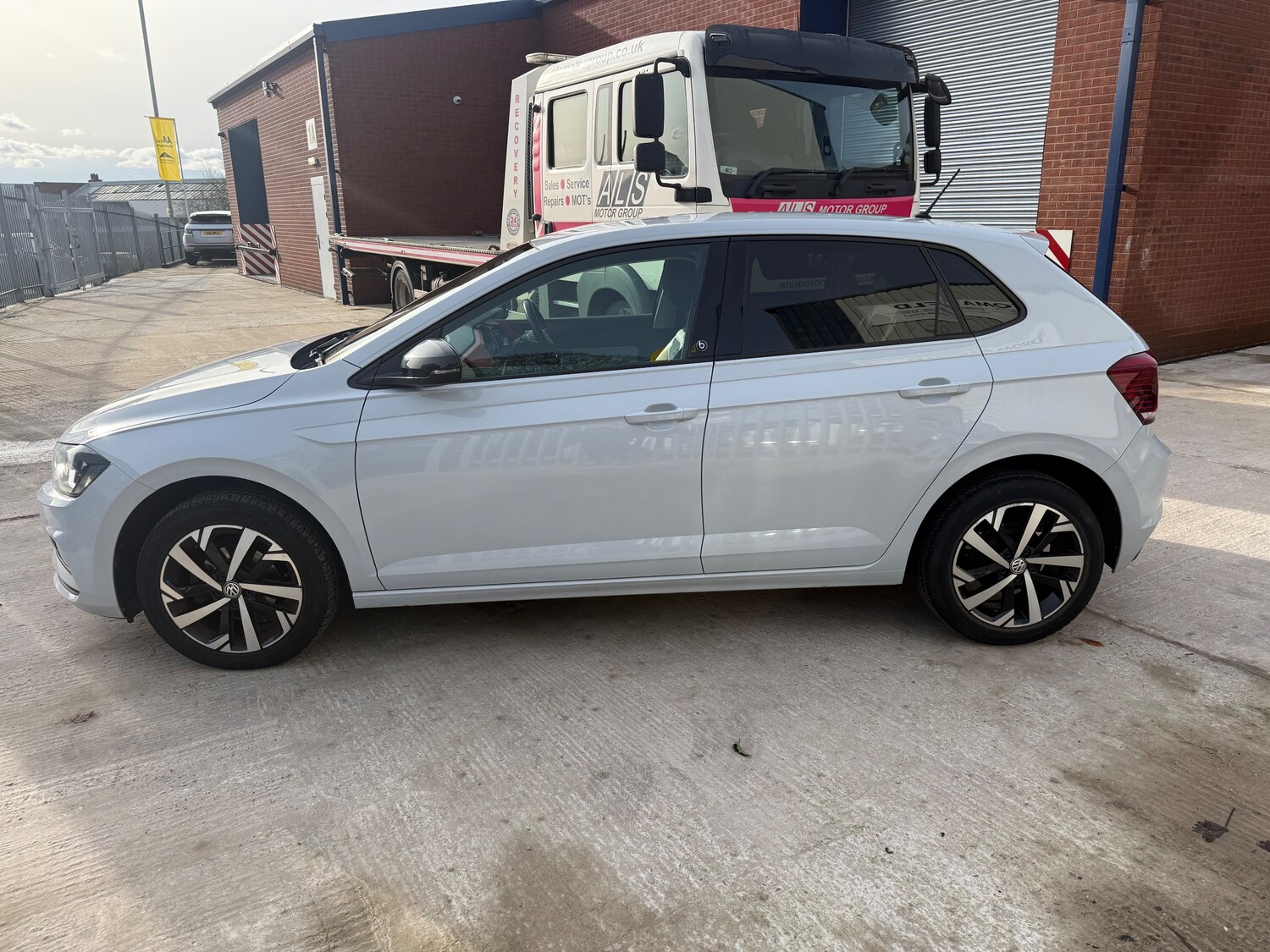 Used Volkswagen Polo 2019 for sale - 77762565: Photo 7