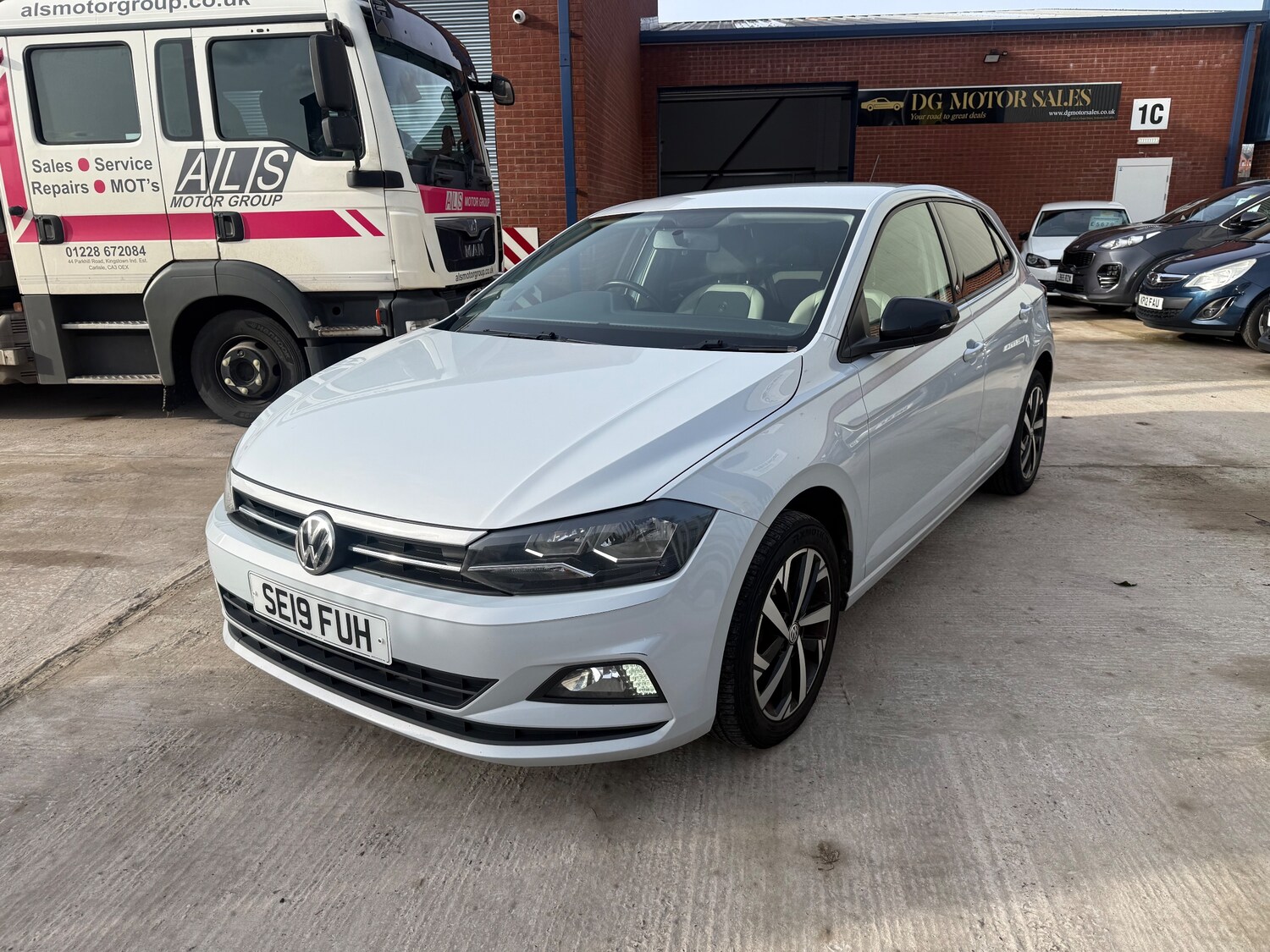 Used Volkswagen Polo 2019 for sale - 77762565: Photo 8
