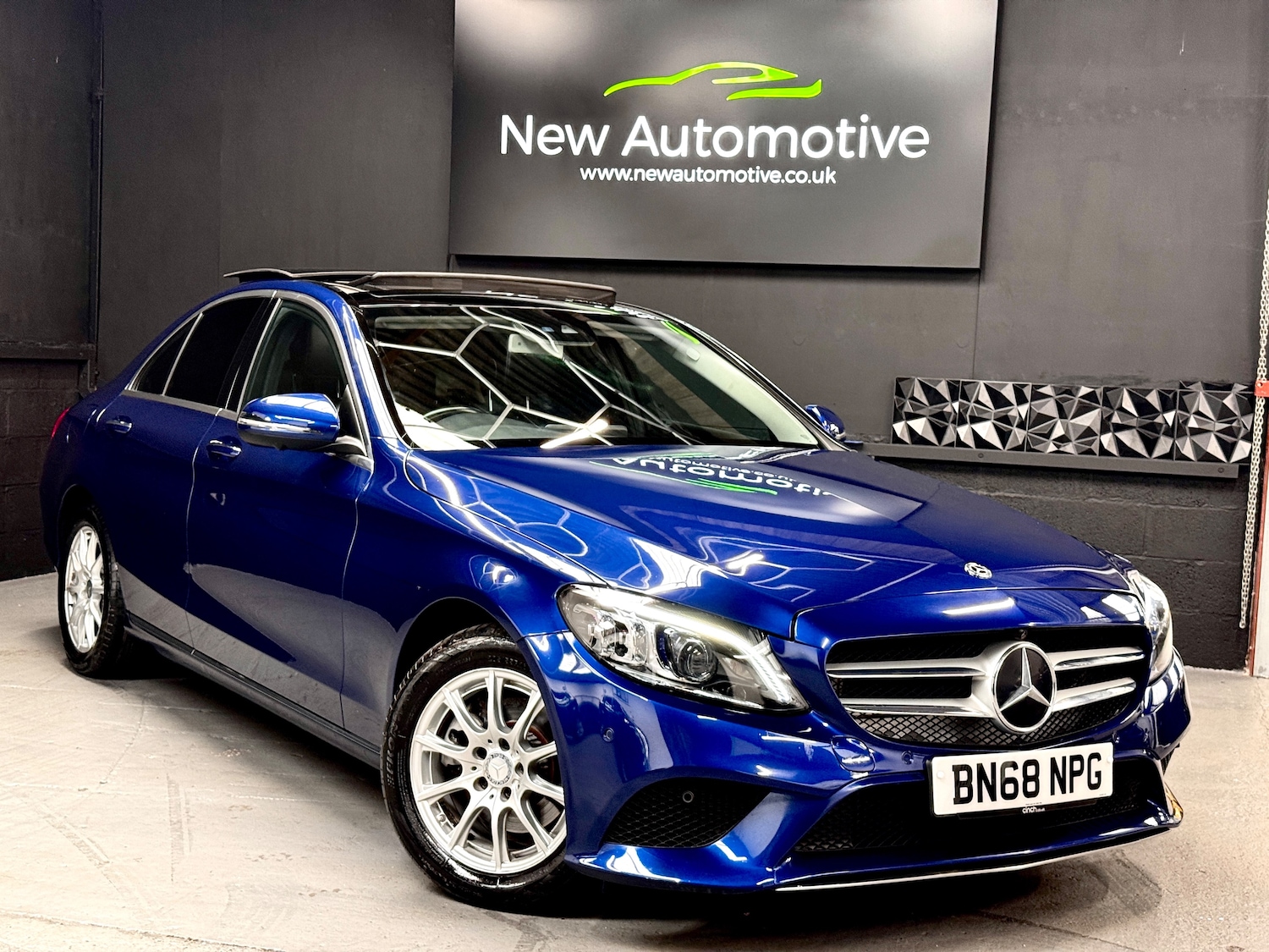 Used Mercedes-Benz C Class 2018 for sale - 77762530: Photo 12