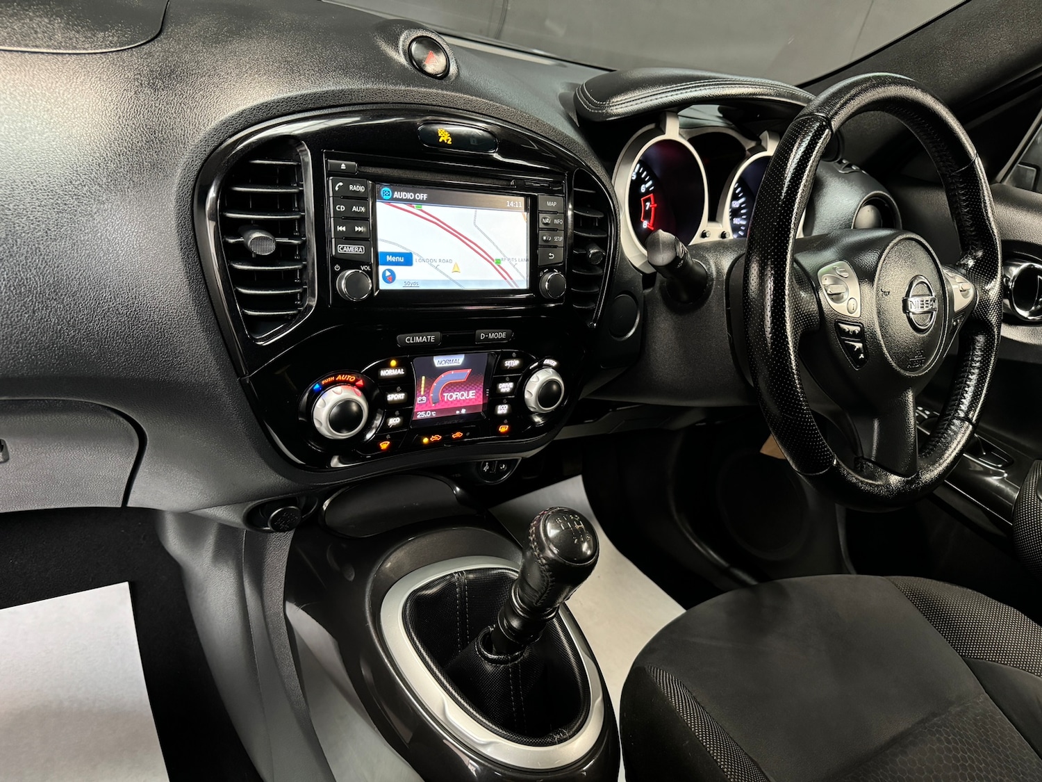 Used Nissan Juke 2015 for sale - 77762457: Photo 5